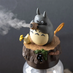 Totoro humidifier with USB connector