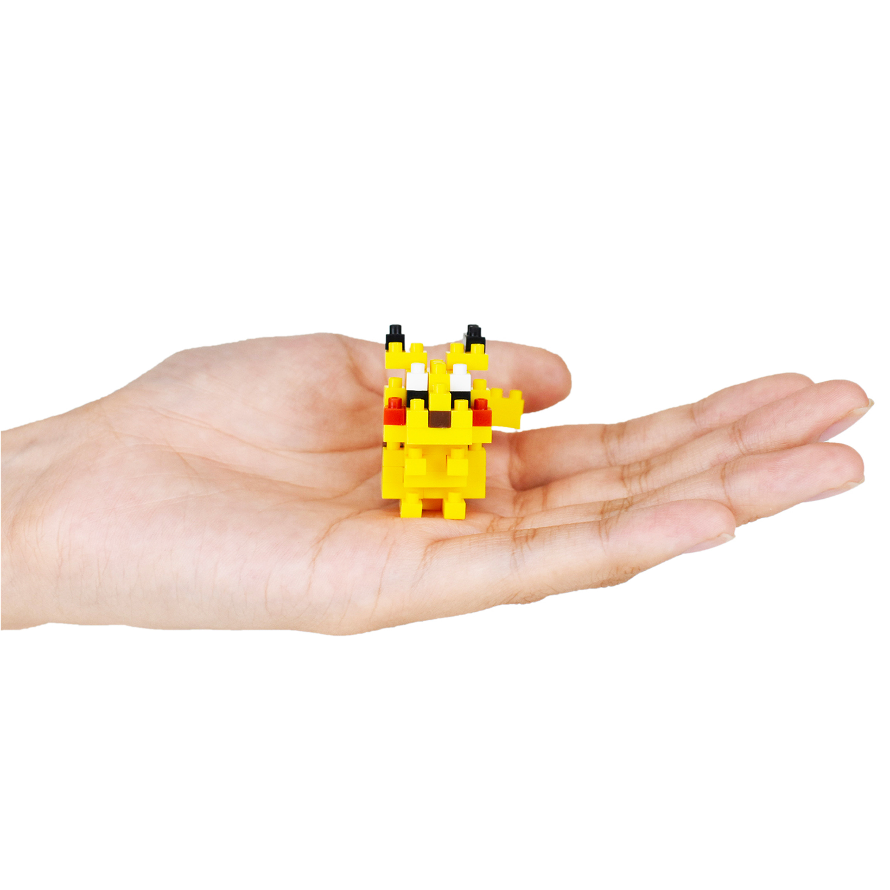Idée cadeau Pokémon - Figurines, Peluches, Mugs, Nanoblock, Boosters